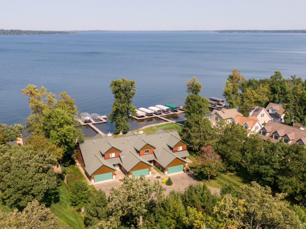 Your Home Sold Guaranteed Realty Exclusive: Selling a Gull Lake Minnesota house comes with unique county rules, septic requirements, and lakefront regulations that typical home sales do not. Dan Schueller breaks down everything Gull Lake sellers need to know to price, prepare, and close with confidence.