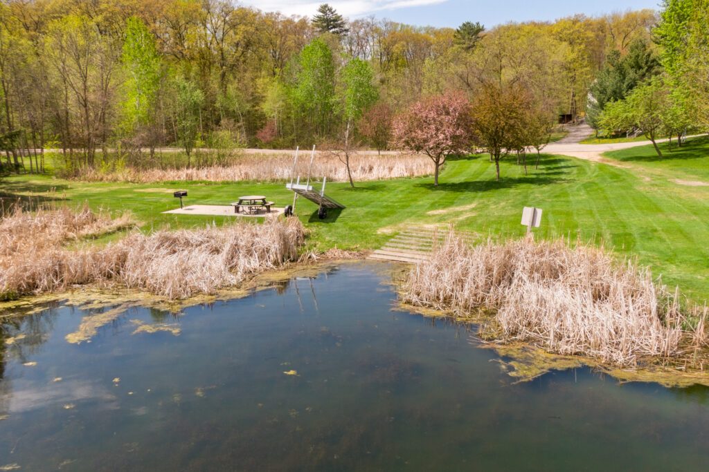 Your Home Sold Guaranteed Realty Exclusive How Do You Find a Realtor Who Specializes in Minnesota Lake Properties?